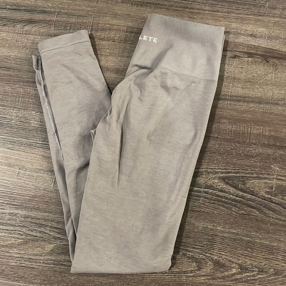 Alphalete Amplify Leggings